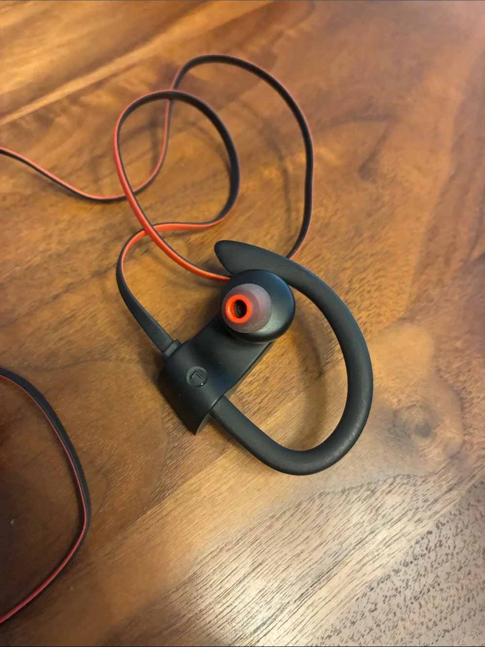 MPOW Exercise Earbuds With Carry case
